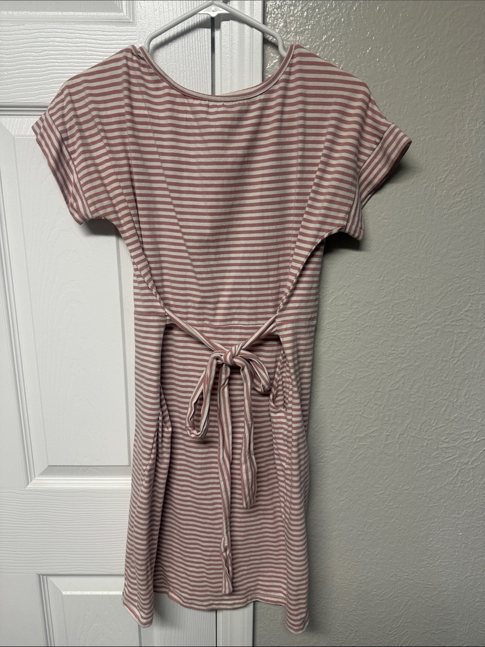 Striped Tie-Back Casual Dress in Dusty Pink and White